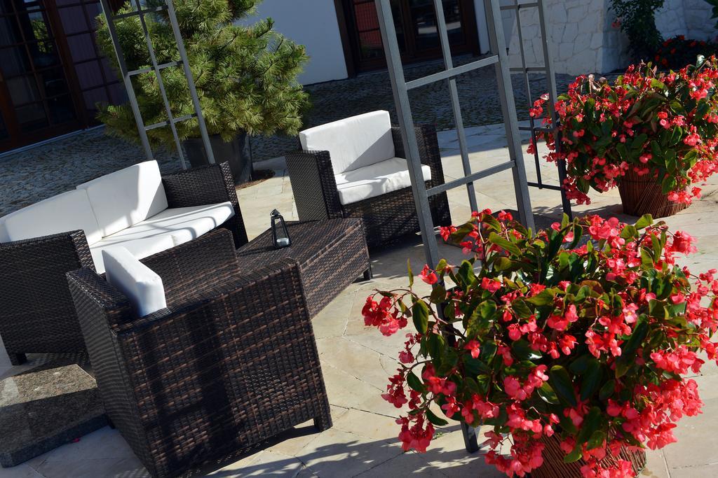 Hotel Kazimierzowka คาชิเมียร์ซ ดอลนี ภายนอก รูปภาพ